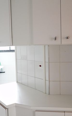 Apartamento à venda com 83m², 3 quartos e 2 vagasCozinha