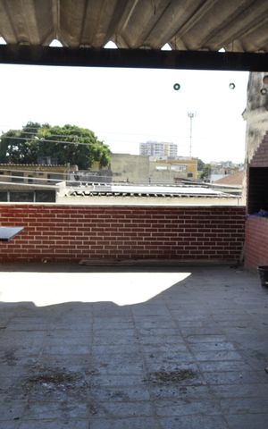 Casa à venda com 55m², 4 quartos e sem vagaÁrea Externa