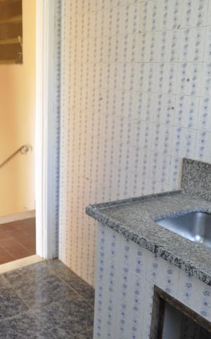 Casa à venda com 55m², 4 quartos e sem vagaCozinha