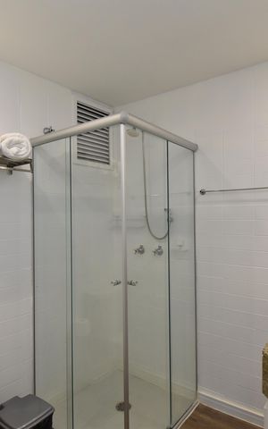 Apartamento à venda com 67m², 1 quarto e sem vagaBanheiro
