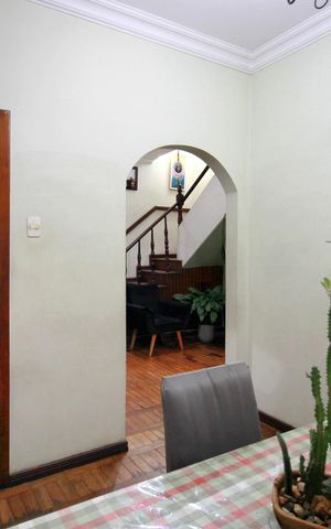 Casa à venda com 160m², 4 quartos e 1 vagaSala