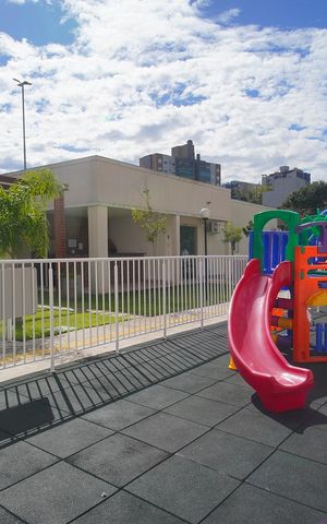 Apartamento para alugar com 54m², 2 quartos e 1 vaga Apartamento para alugar com 54m², 2 quartos e 1 vagaÁrea comum - Playground