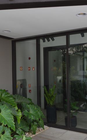 Apartamento à venda com 145m², 3 quartos e 2 vagasEntrada