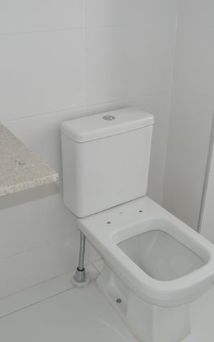 Apartamento à venda com 145m², 3 quartos e 2 vagasBanheiro da Suíte 2