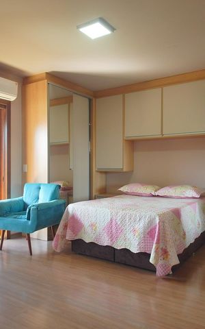 Apartamento para alugar com 185m², 3 quartos e 1 vaga Apartamento para alugar com 185m², 3 quartos e 1 vagaSuíte