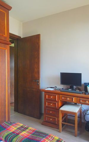Apartamento para alugar com 185m², 3 quartos e 1 vaga Apartamento para alugar com 185m², 3 quartos e 1 vagaQuarto 2