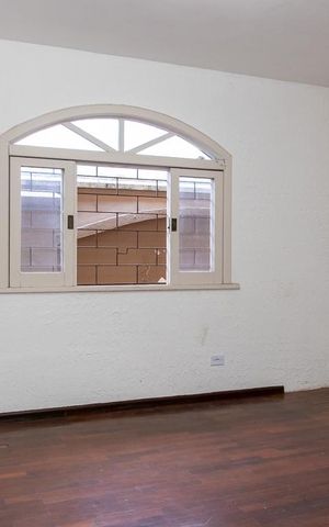 Casa para alugar com 580m², 9 quartos e 6 vagas Casa para alugar com 580m², 9 quartos e 6 vagasQuarto 7 Suite