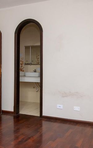 Casa para alugar com 580m², 9 quartos e 6 vagas Casa para alugar com 580m², 9 quartos e 6 vagasQuarto 7 Suite