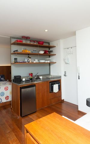 Studio à venda com 29m², 1 quarto e 1 vaga Studio à venda com 29m², 1 quarto e 1 vagaStudio
