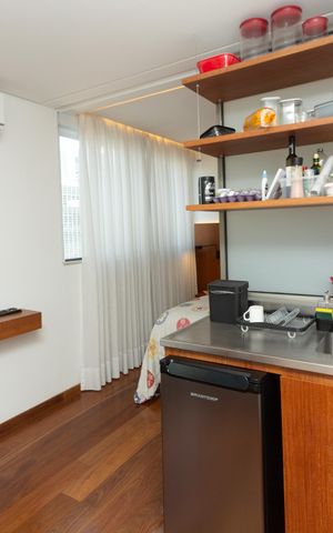 Studio à venda com 29m², 1 quarto e 1 vaga Studio à venda com 29m², 1 quarto e 1 vagaStudio