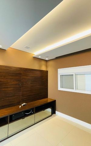 Casa de condomínio à venda com 355m², 5 quartos e 4 vagas Casa de condomínio à venda com 355m², 5 quartos e 4 vagasFoto 01
