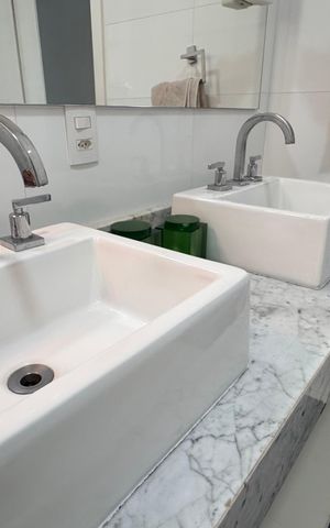 Casa à venda com 317m², 3 quartos e 4 vagas Casa à venda com 317m², 3 quartos e 4 vagasBanheiro da Suíte 3