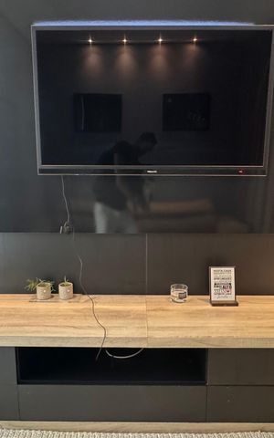 Casa à venda com 317m², 3 quartos e 4 vagas Casa à venda com 317m², 3 quartos e 4 vagasSala de TV
