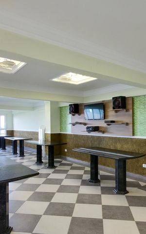 Apartamento para alugar com 92m², 2 quartos e 1 vagaÁrea comum - Salão de festas