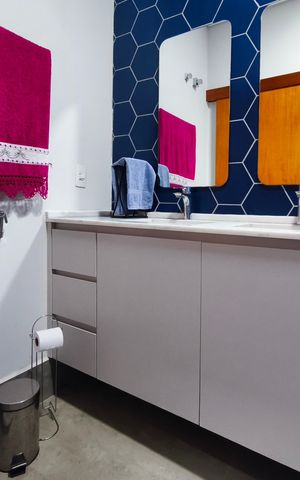 Casa de condomínio à venda com 201m², 3 quartos e 4 vagas Casa de condomínio à venda com 201m², 3 quartos e 4 vagasBanheiro da Suíte 3