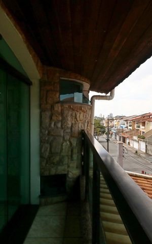 Casa para alugar com 140m², 2 quartos e 1 vagaSacada da Suíte
