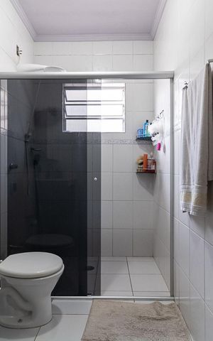 Casa à venda com 280m², 1 quarto e 2 vagas Casa à venda com 280m², 1 quarto e 2 vagasBanheiro