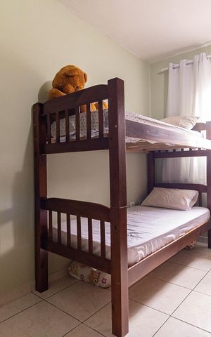 Casa à venda com 280m², 1 quarto e 2 vagas Casa à venda com 280m², 1 quarto e 2 vagasQuarto 2
