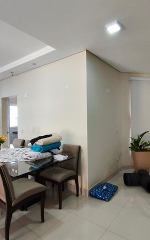 Casa de condomínio à venda com 250m², 3 quartos e 4 vagas Casa de condomínio à venda com 250m², 3 quartos e 4 vagasSala e Jantar