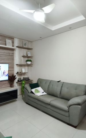 Casa de condomínio à venda com 250m², 3 quartos e 4 vagas Casa de condomínio à venda com 250m², 3 quartos e 4 vagasSala de TV