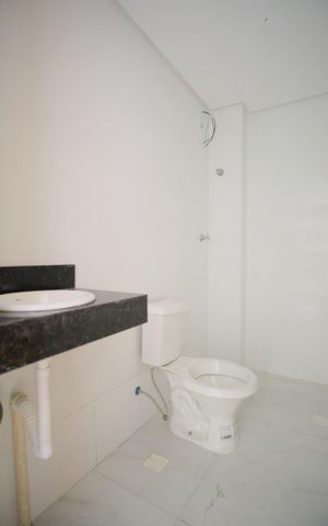 Apartamento para alugar com 34m², 2 quartos e sem vagaBanheiro