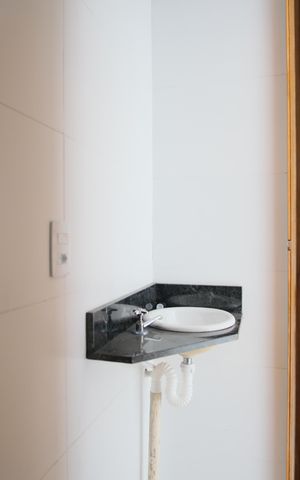 Apartamento para alugar com 38m², 2 quartos e sem vagaBanheiro