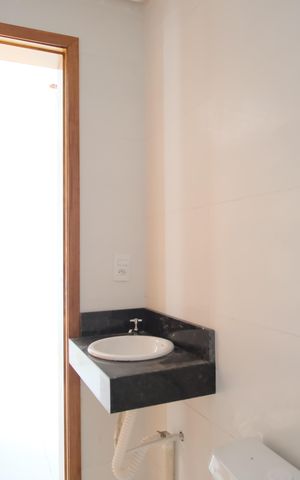 Apartamento para alugar com 33m², 2 quartos e sem vagaBanheiro