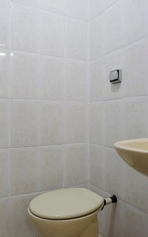 Casa à venda com 325m², 3 quartos e 3 vagasÁrea de serviço
