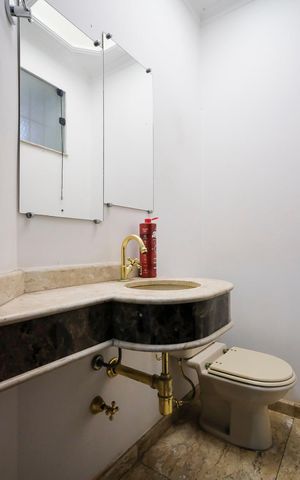 Casa à venda com 325m², 3 quartos e 3 vagasLavabo