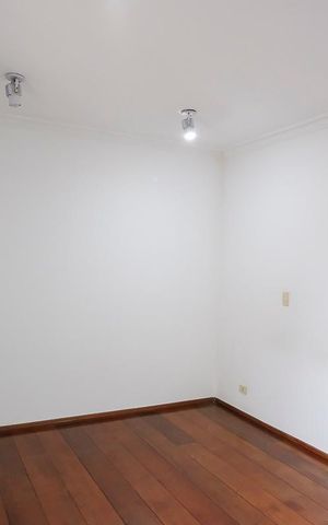 Casa à venda com 325m², 3 quartos e 3 vagasSuíte 3