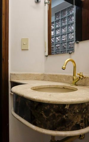 Casa à venda com 325m², 3 quartos e 3 vagasLavabo