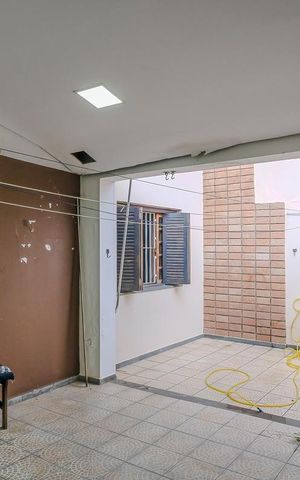 Casa à venda com 325m², 3 quartos e 3 vagasQuintal