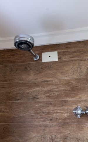 Casa à venda com 141m², 3 quartos e 1 vaga Casa à venda com 141m², 3 quartos e 1 vagaBanheiro da Suíte 2
