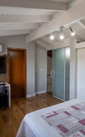 Casa à venda com 141m², 3 quartos e 1 vaga Casa à venda com 141m², 3 quartos e 1 vagaSuíte 2