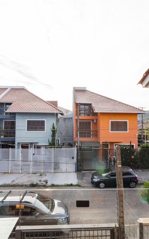 Casa à venda com 141m², 3 quartos e 1 vaga Casa à venda com 141m², 3 quartos e 1 vagaVista
