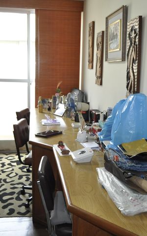 Apartamento à venda com 420m², 4 quartos e 4 vagasEscritório