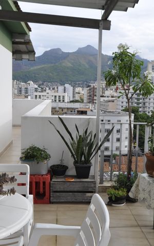 Apartamento à venda com 420m², 4 quartos e 4 vagasvaranda