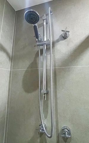 Studio para alugar com 35m², 1 quarto e 1 vaga Studio para alugar com 35m², 1 quarto e 1 vagaBanheiro