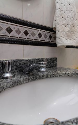 Apartamento à venda com 92m², 3 quartos e 2 vagas Apartamento à venda com 92m², 3 quartos e 2 vagasBanheiro 2