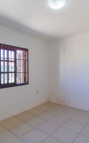 Casa à venda com 100m², 2 quartos e 2 vagas Casa à venda com 100m², 2 quartos e 2 vagasQuarto 1