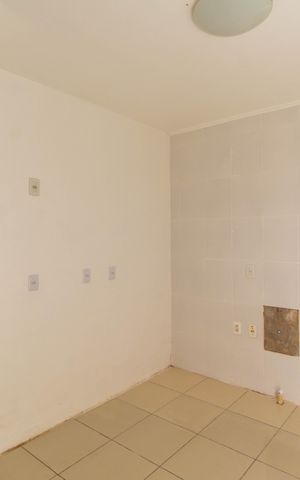Casa à venda com 100m², 2 quartos e 2 vagas Casa à venda com 100m², 2 quartos e 2 vagasCozinha