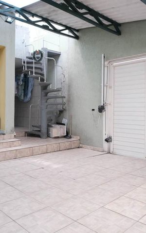 Casa à venda com 140m², 3 quartos e 4 vagasÁrea comum