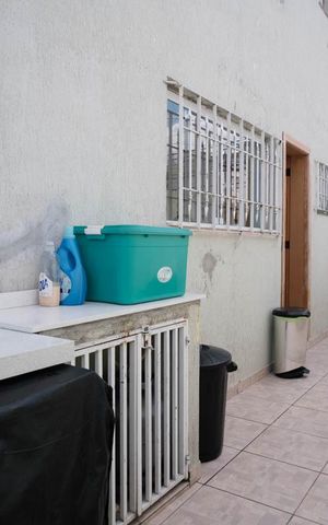 Casa à venda com 140m², 3 quartos e 4 vagasÁrea de Serviço