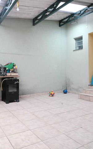 Casa à venda com 140m², 3 quartos e 4 vagasÁrea comum