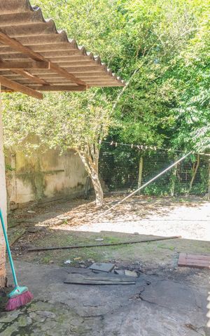 Casa à venda com 80m², 3 quartos e 3 vagas Casa à venda com 80m², 3 quartos e 3 vagasQuintal