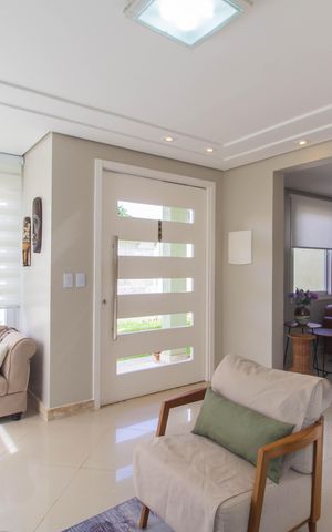 Casa à venda com 300m², 3 quartos e 3 vagas Casa à venda com 300m², 3 quartos e 3 vagasSala 2