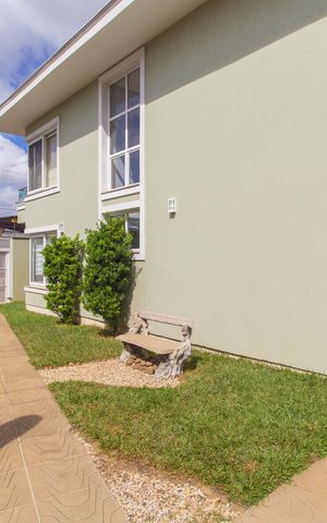 Casa à venda com 300m², 3 quartos e 3 vagas Casa à venda com 300m², 3 quartos e 3 vagasQuintal