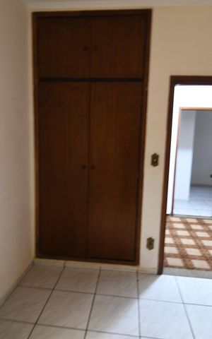 Casa à venda com 200m², 3 quartos e 3 vagasQuarto 1