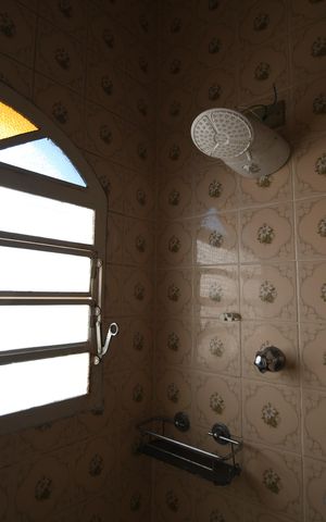 Casa à venda com 200m², 3 quartos e 3 vagasBanheiro da Suíte