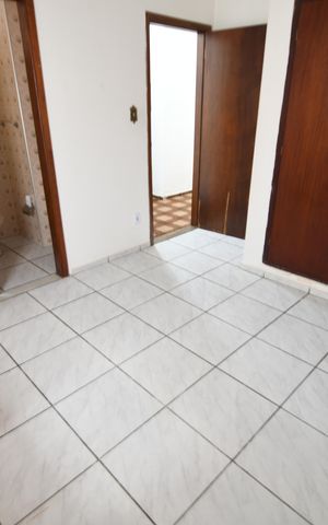 Casa à venda com 200m², 3 quartos e 3 vagasSuíte